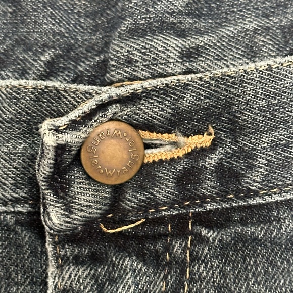 Men's Wrangler 38 Large Denim Shorts Jeans Dark Navy Blue Relaxed Fit EUC - Picture 7 of 8